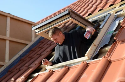 Pose de fenêtres de toit Velux à Cuhon